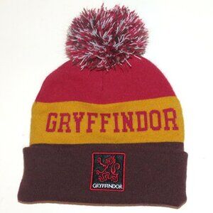 NEW Universal Studios Wizarding World Of Harry Potter Gryffindor Pom Knit Beanie